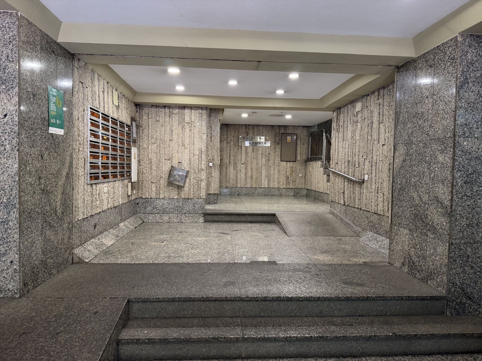 4 quarto Apartamento para venda em Leao cidade com garagem - 395 000 € (Ref: 10024839)