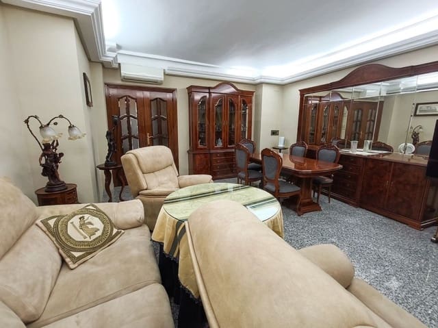 5 chambre Maison de Ville à vendre à Lucena - 320 000 € (Ref: 10024844)
