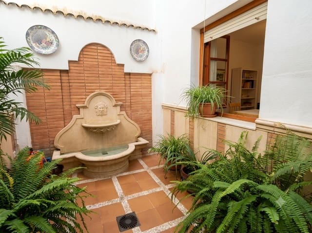 5 chambre Maison de Ville à vendre à Lucena - 320 000 € (Ref: 10024844)
