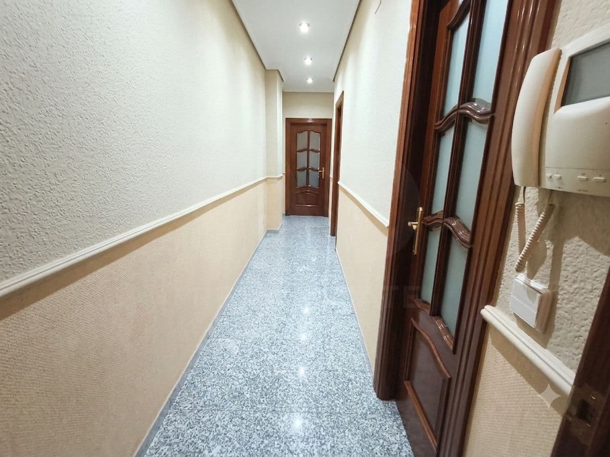 5 chambre Maison de Ville à vendre à Lucena - 320 000 € (Ref: 10024844)