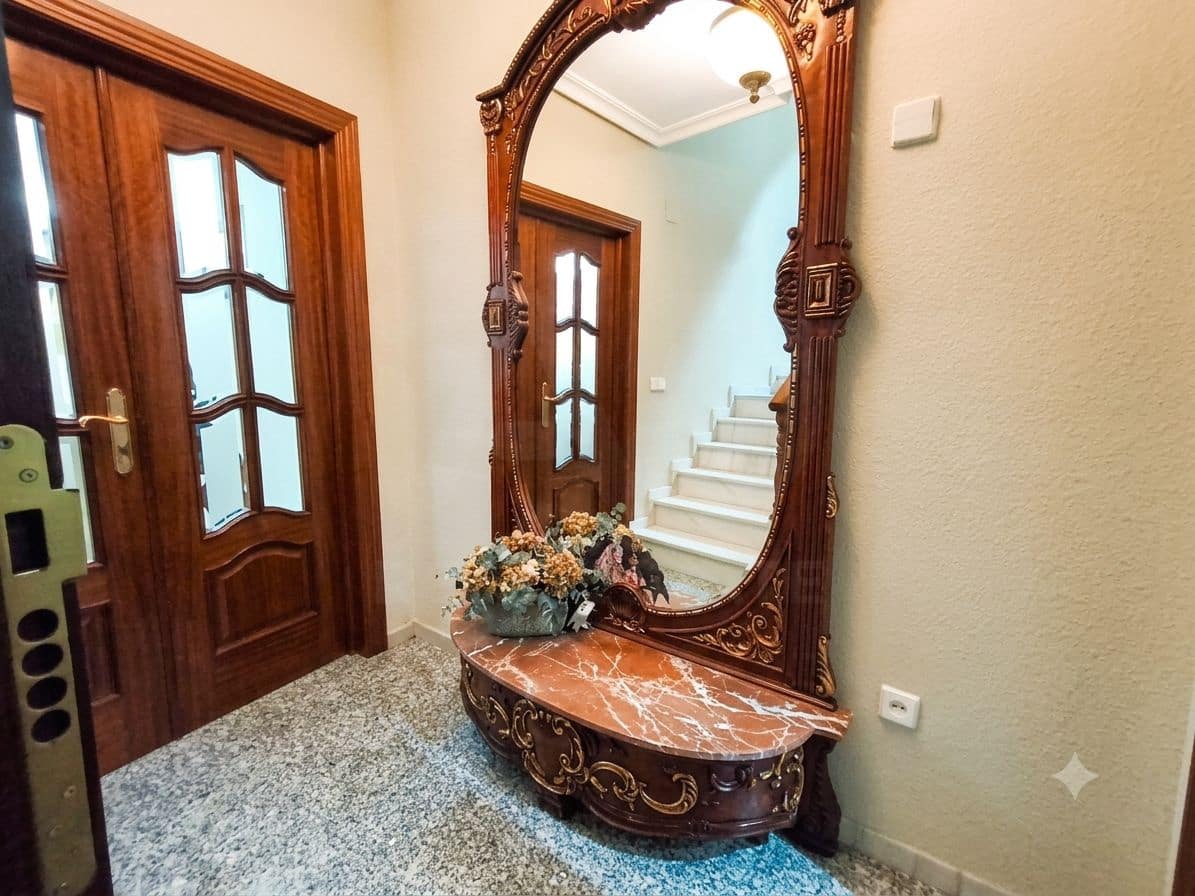 5 chambre Maison de Ville à vendre à Lucena - 320 000 € (Ref: 10024844)