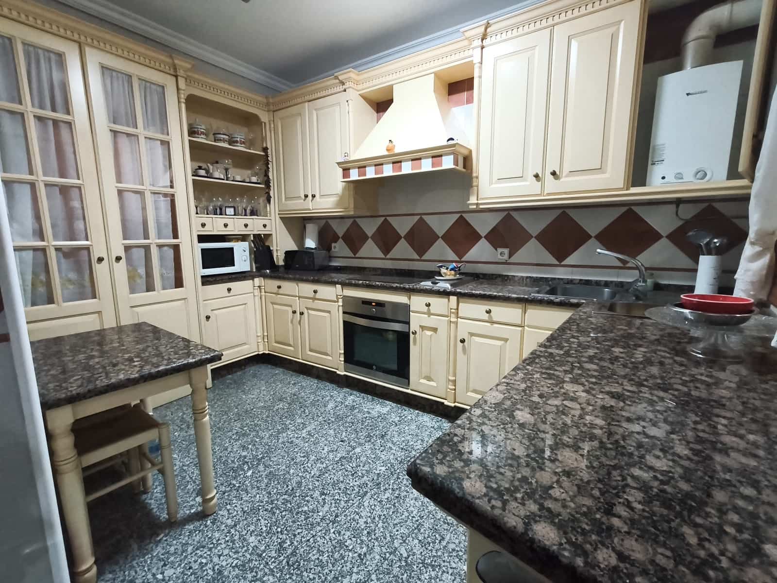 5 chambre Maison de Ville à vendre à Lucena - 320 000 € (Ref: 10024844)