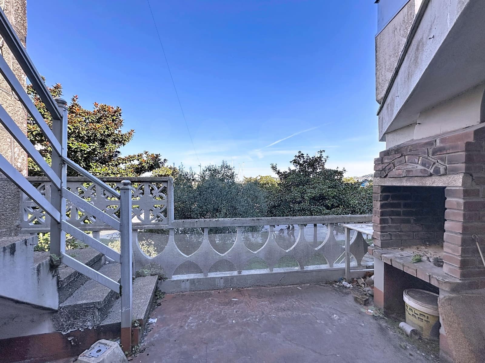 6 soverom Leilighet til salgs i Sanxenxo - € 260 000 (Ref: 10025000)