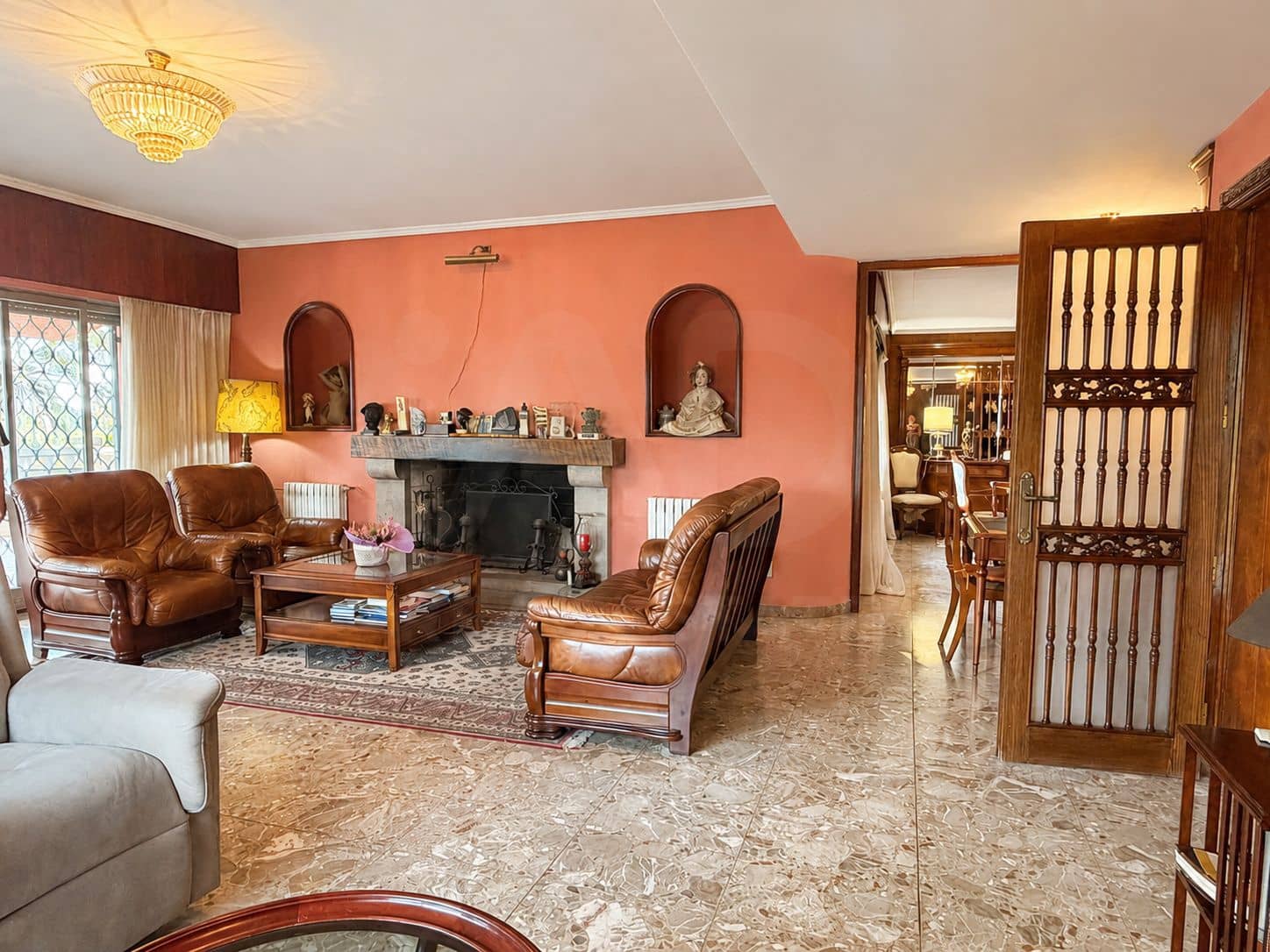 6 soverom Villa til salgs i Lliria med svømmebasseng garasje - € 575 000 (Ref: 10025007)