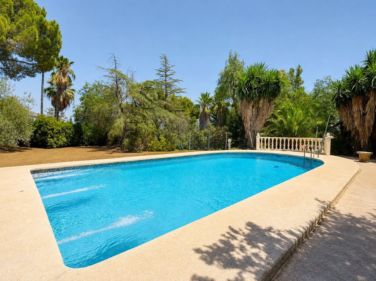 6 soverom Villa til salgs i Lliria med svømmebasseng garasje - € 575 000 (Ref: 10025007)