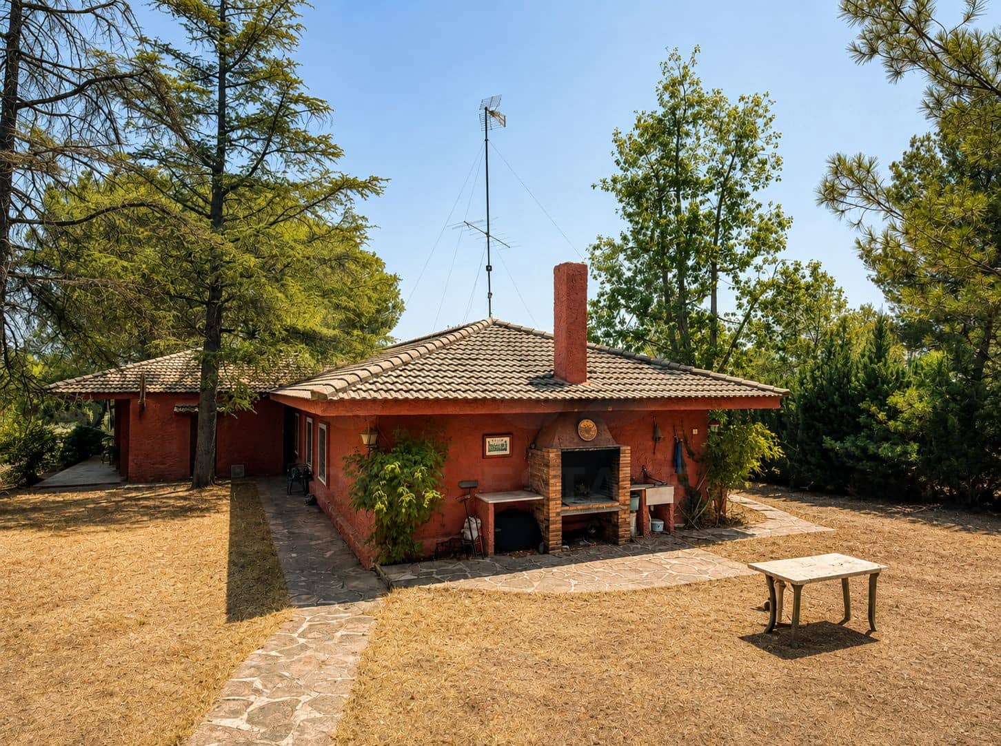 6 soverom Villa til salgs i Lliria med svømmebasseng garasje - € 575 000 (Ref: 10025007)