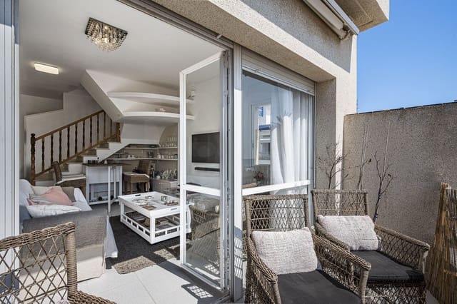 3 Zimmer Reihenhaus zu verkaufen in Cubelles - 475.000 € (Ref: 10025009)