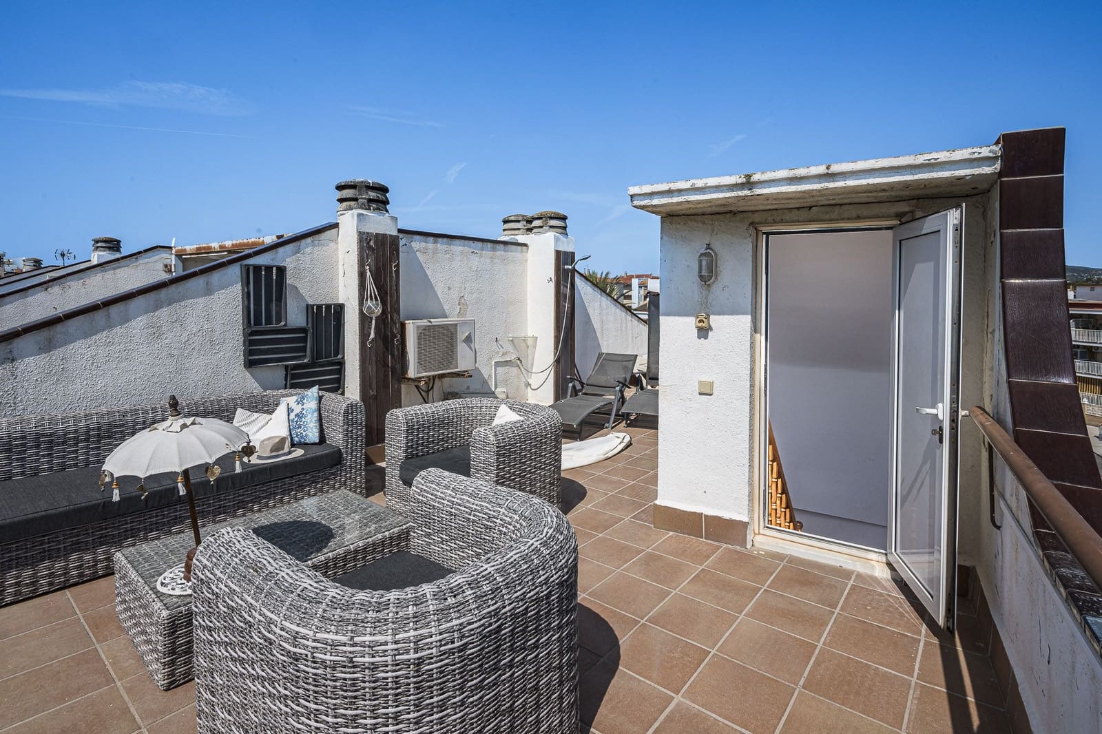 3 slaapkamer Rijtjeshuis te koop in Cubelles - € 475.000 (Ref: 10025009)