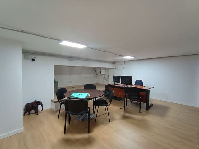 Gewerbe zu vermieten in Cunit - 700 € (Ref: 10025011)