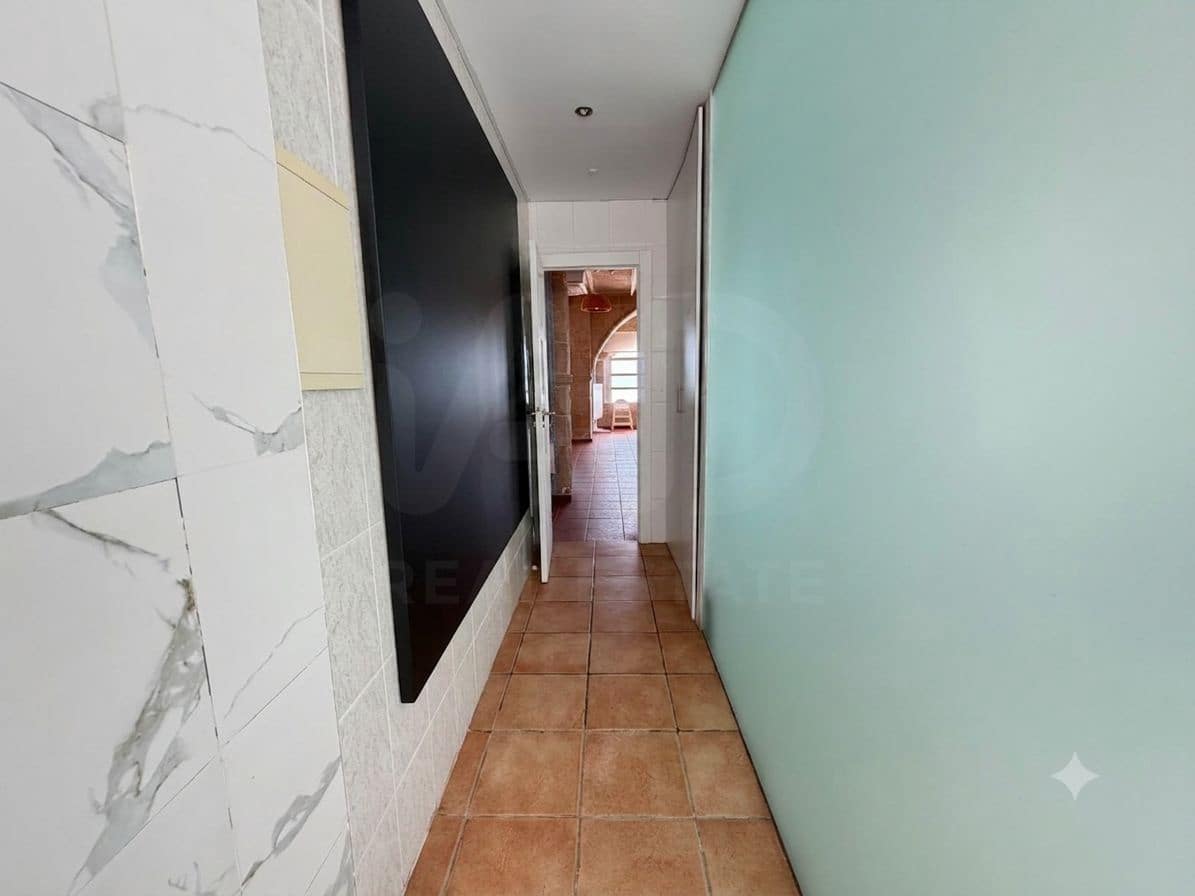 2 camera da letto Commerciale da affittare in Valencia citta - 1.500 € (Rif: 10025012)