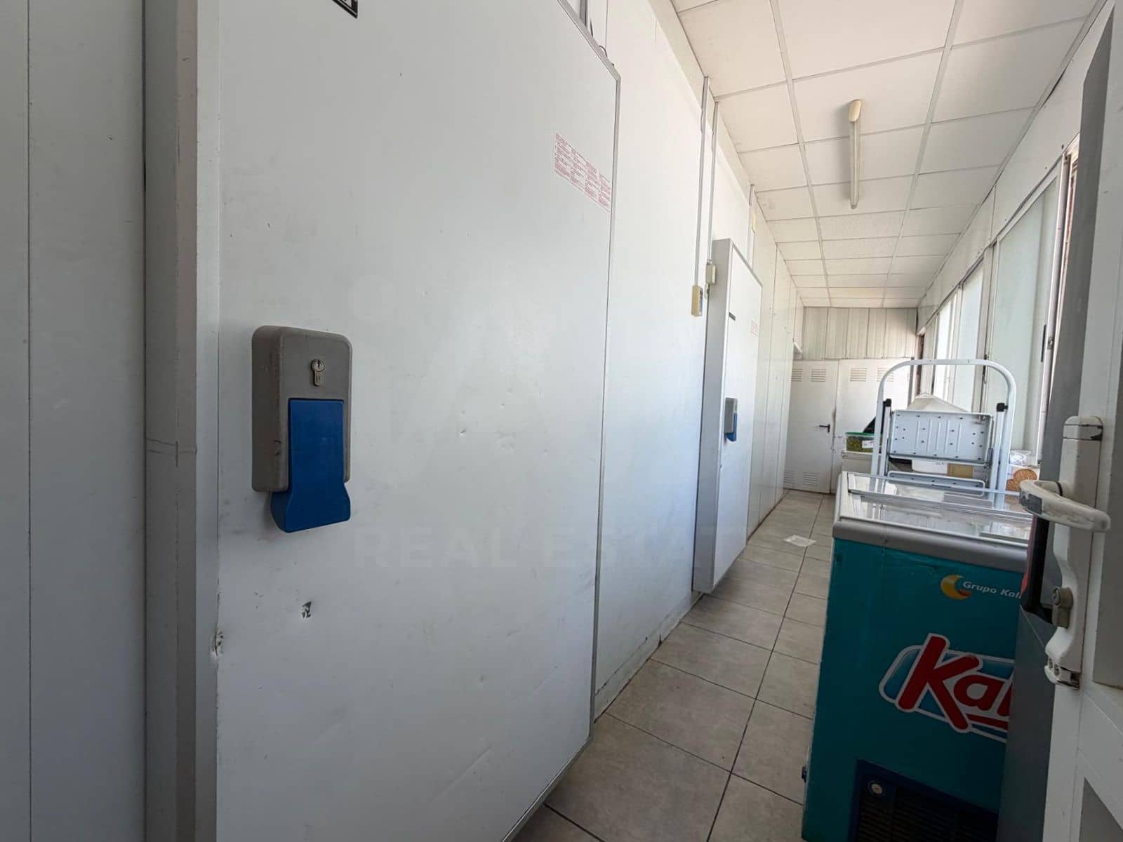 2 sovrum Kommersiell till salu i Daimus - 380 000 € (Ref: 10025013)