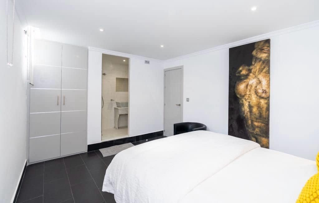 6 slaapkamer Villa te koop in Marbella met zwembad garage - € 4.637.000 (Ref: 10025015)