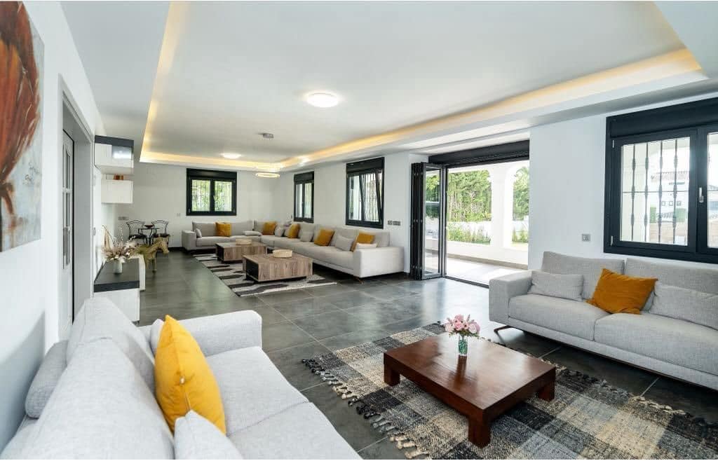 6 slaapkamer Villa te koop in Marbella met zwembad garage - € 4.637.000 (Ref: 10025015)