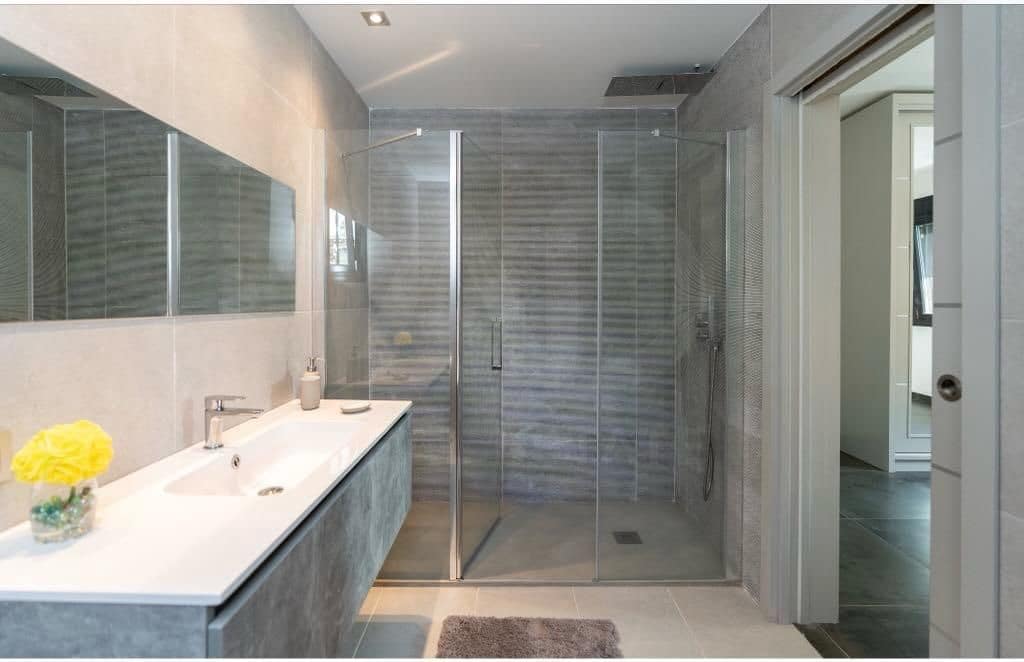 6 slaapkamer Villa te koop in Marbella met zwembad garage - € 4.637.000 (Ref: 10025015)