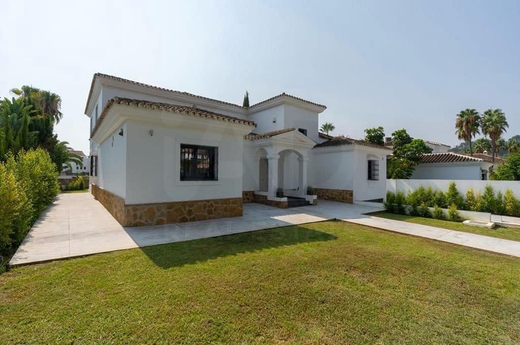 6 slaapkamer Villa te koop in Marbella met zwembad garage - € 4.637.000 (Ref: 10025015)