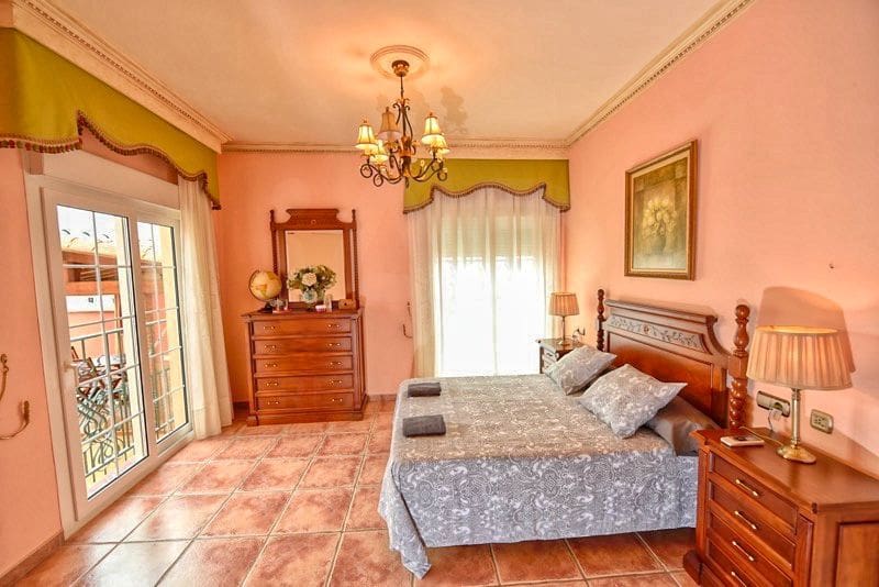 8 camera da letto Villa in vendita in Alhaurin el Grande con piscina garage - 1.130.000 € (Rif: 10025673)