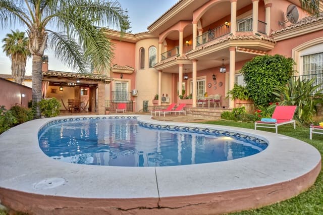 8 camera da letto Villa in vendita in Alhaurín el Grande con piscina garage - 1.130.000 € (Rif: 10025673)
