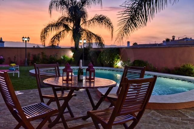 8 camera da letto Villa in vendita in Alhaurín el Grande con piscina garage - 1.130.000 € (Rif: 10025673)