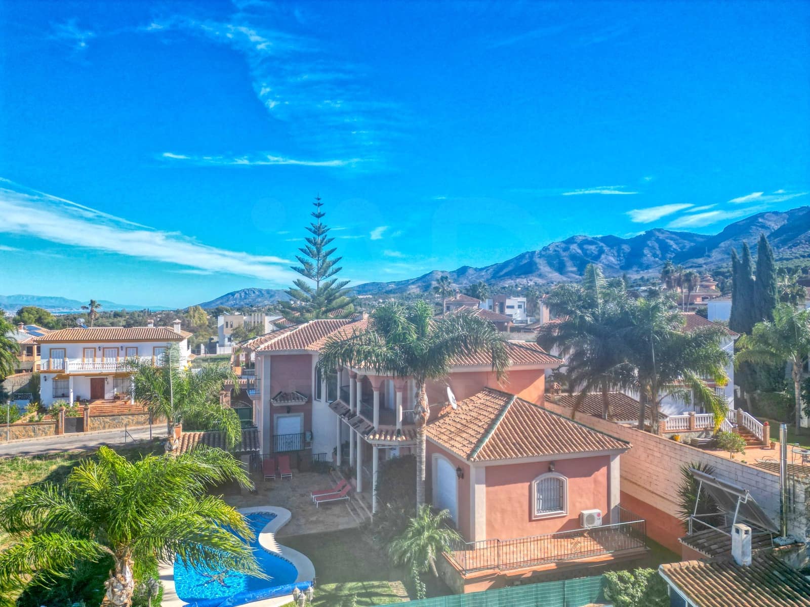 8 camera da letto Villa in vendita in Alhaurin el Grande con piscina garage - 1.130.000 € (Rif: 10025673)