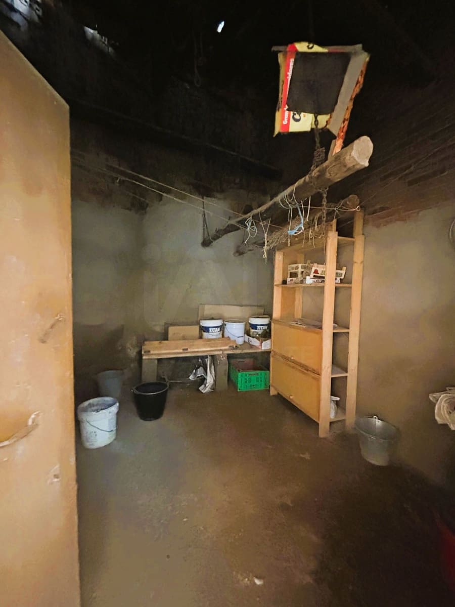 5 camera da letto Casa in vendita in Turcia con garage - 75.000 € (Rif: 10026514)