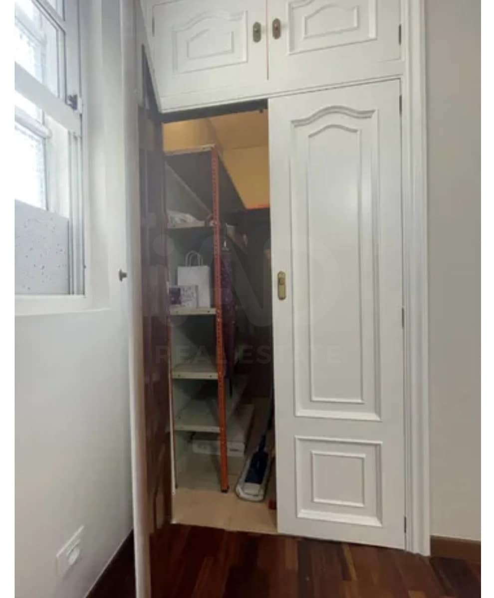 4 makuuhuone Huoneisto myytävänä paikassa Ferrol - 195 000 € (Ref: 10026516)