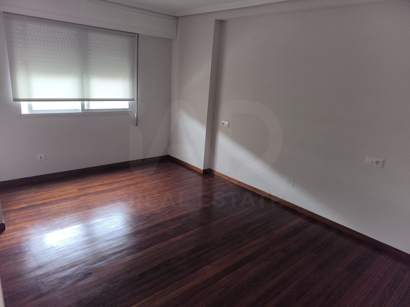 4 makuuhuone Huoneisto myytävänä paikassa Ferrol - 195 000 € (Ref: 10026516)