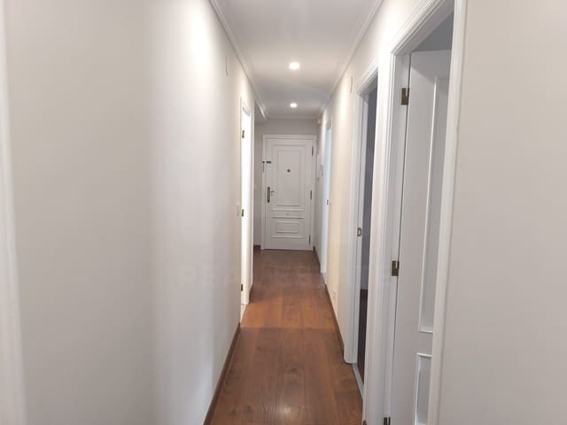 4 sypialnia Apartament na sprzedaż w Ferrol - 195 000 € (Ref: 10026516)