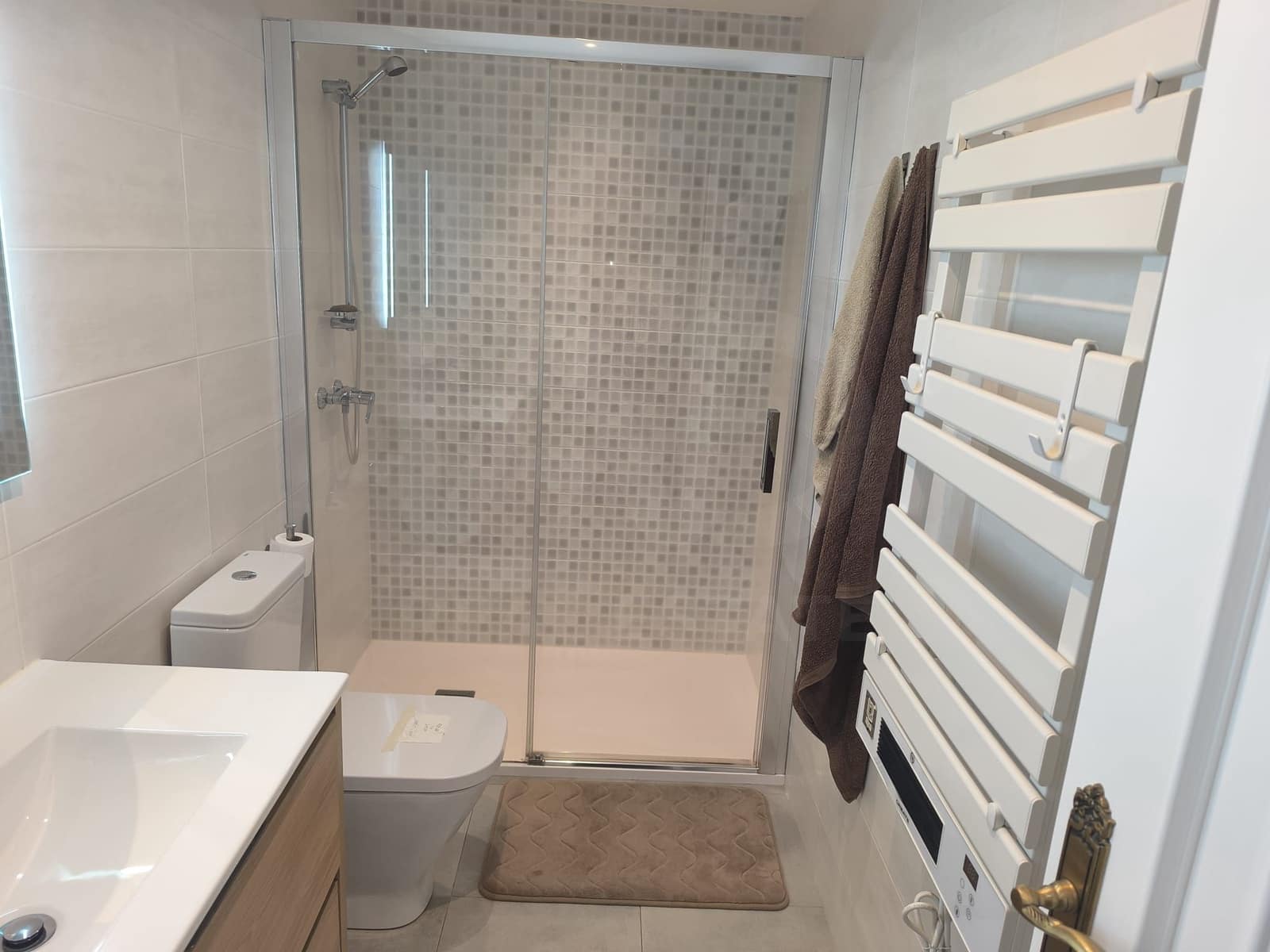 4 makuuhuone Huoneisto myytävänä paikassa Ferrol - 195 000 € (Ref: 10026516)