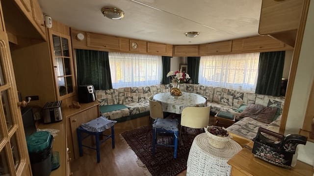 3 makuuhuone Maalaistalo myytävänä paikassa San Andrés del Rabanedo mukana 
autotalli - 85 000 € (Ref: 10026517)