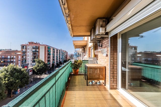 3 sypialnia Apartament na sprzedaż w Granollers z garażem - 227 000 € (Ref: 10026665)
