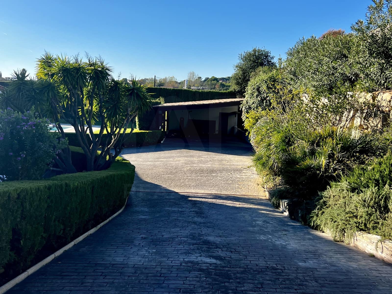 6 bedroom Townhouse for sale in Sant Vicenc de Montalt with pool garage - € 1,195,000 (Ref: 10026666)