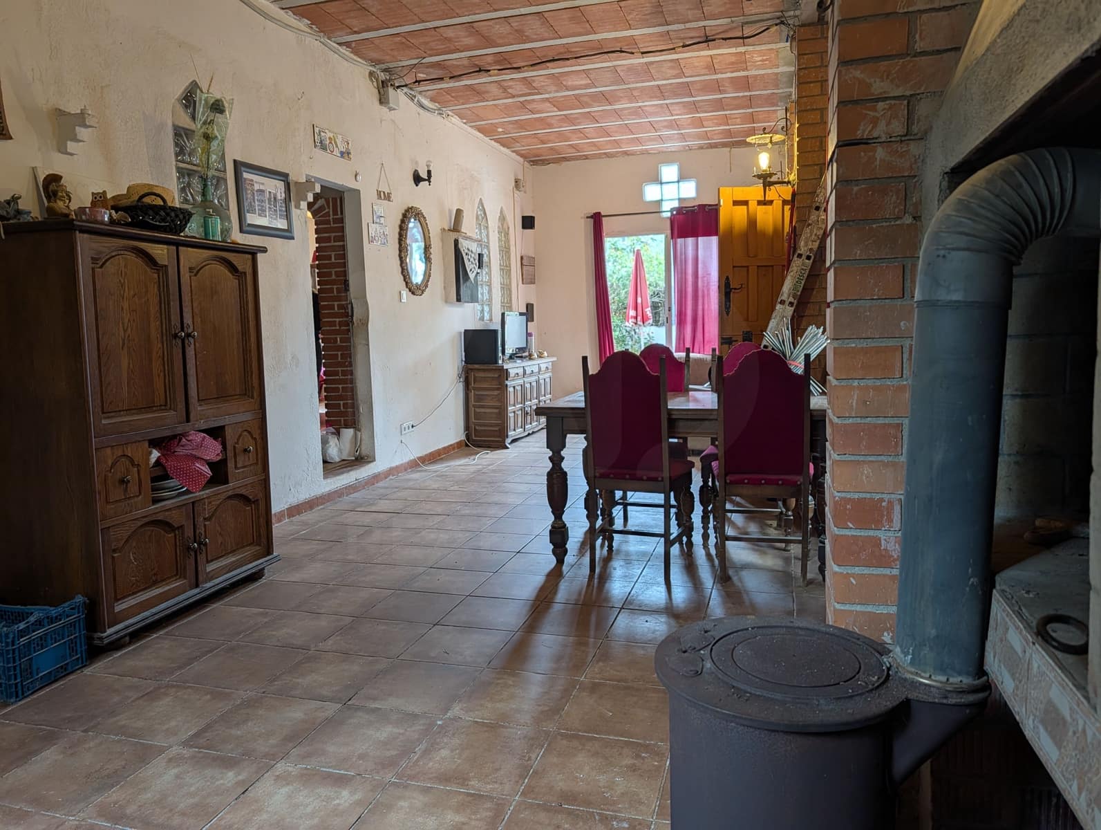 3 soverom Hus til salgs i Vilanova i la Geltru med svømmebasseng garasje - € 239 000 (Ref: 10026668)