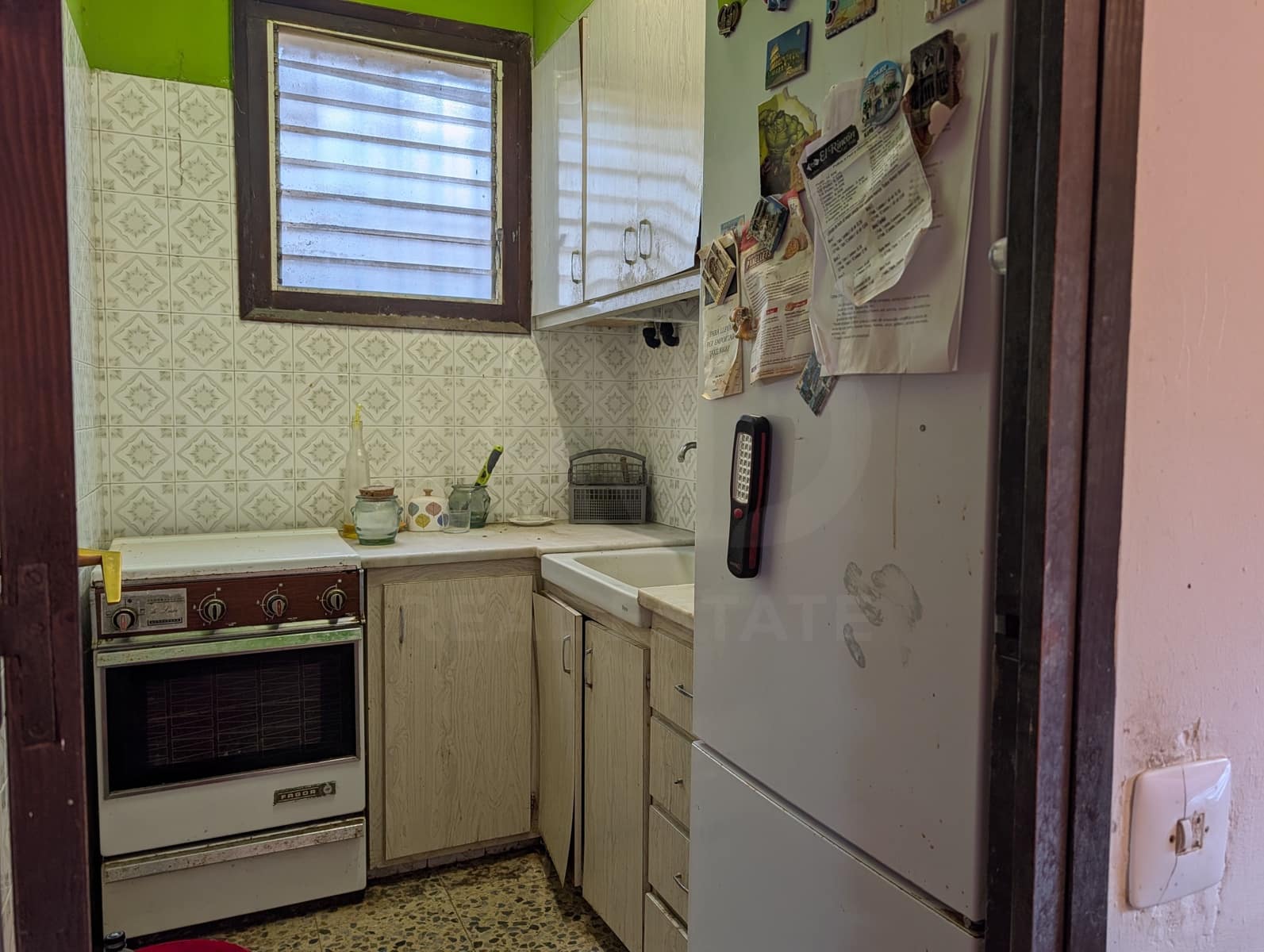 3 soverom Hus til salgs i Vilanova i la Geltru med svømmebasseng garasje - € 239 000 (Ref: 10026668)