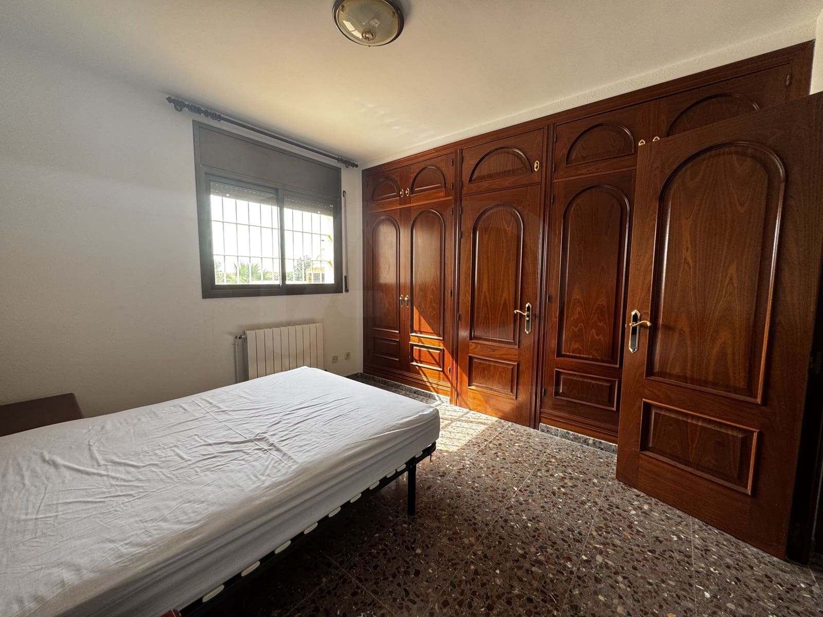 3 chambre Maison de Ville à vendre à Vilanova i la Geltru avec piscine garage - 1 200 000 € (Ref: 10026670)