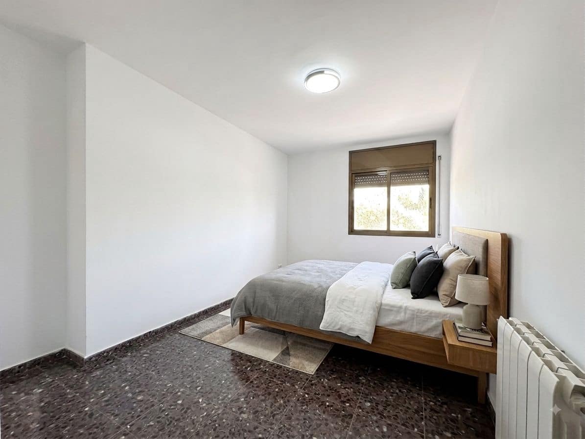 3 sypialnia Dom na sprzedaż w Vilanova i la Geltru z basenem garażem - 1 200 000 € (Ref: 10026670)