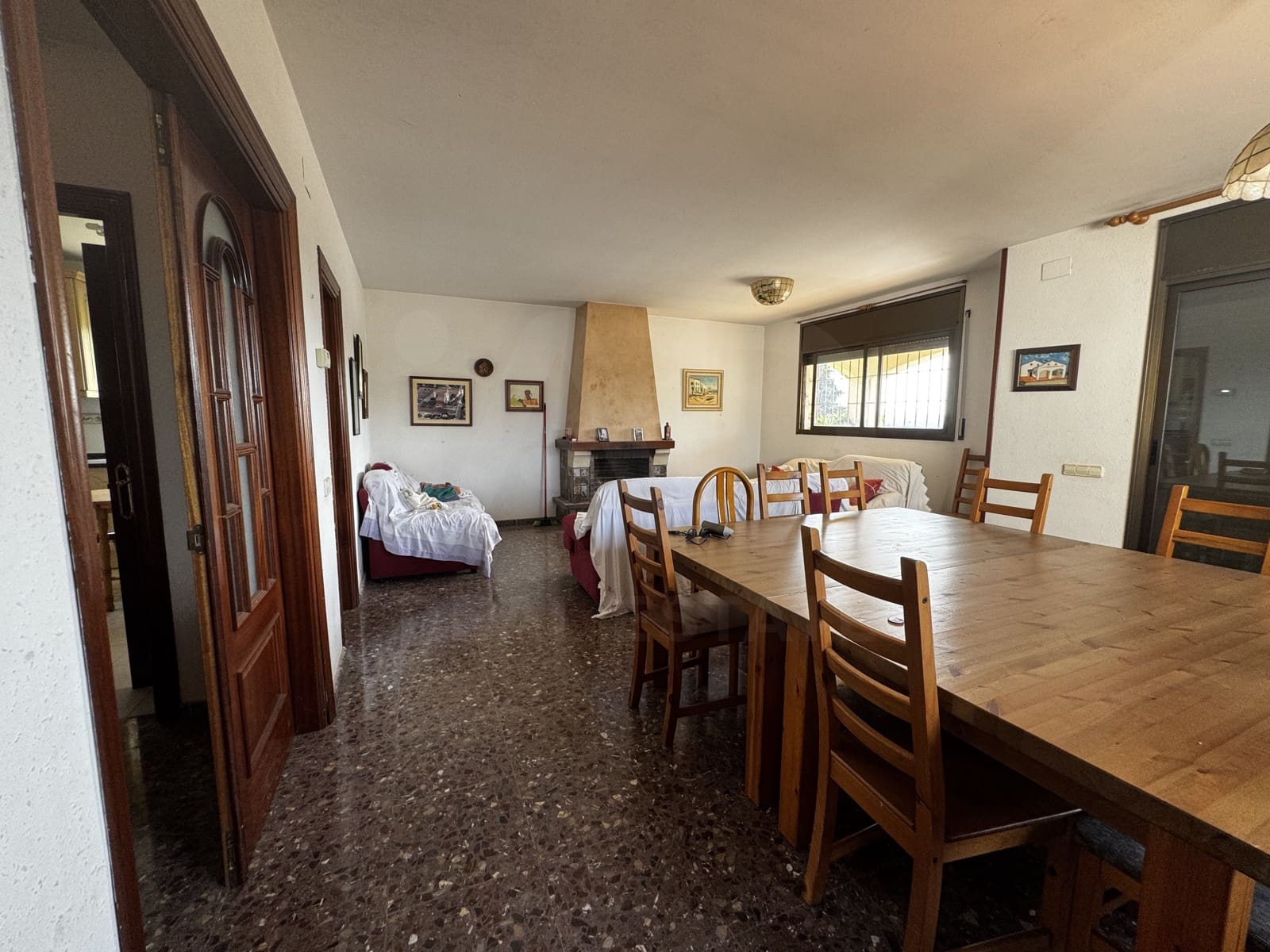3 sypialnia Dom na sprzedaż w Vilanova i la Geltru z basenem garażem - 1 200 000 € (Ref: 10026670)