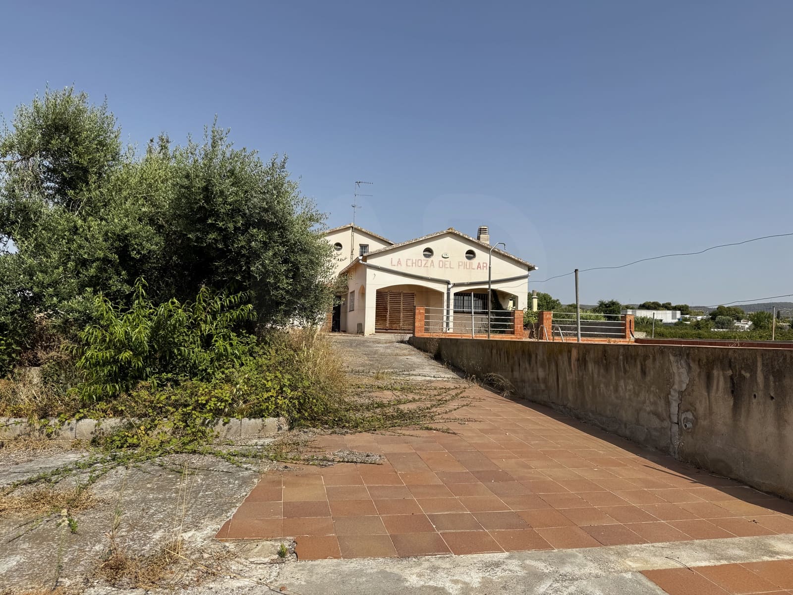 3 sypialnia Dom na sprzedaż w Vilanova i la Geltru z basenem garażem - 1 200 000 € (Ref: 10026670)