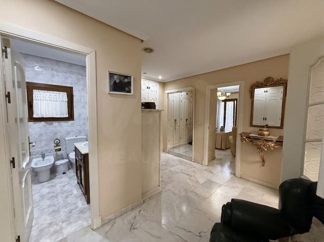 4 Zimmer Reihenhaus zu verkaufen in Chiclana de la Frontera - 335.000 € (Ref: 10026671)