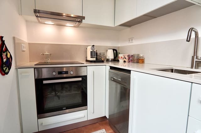 1 soveværelse Lejlighed til salg i Sant Pere, Santa Caterina i La Ribera, Barcelona by - € 420.000 (Ref: 10026673)