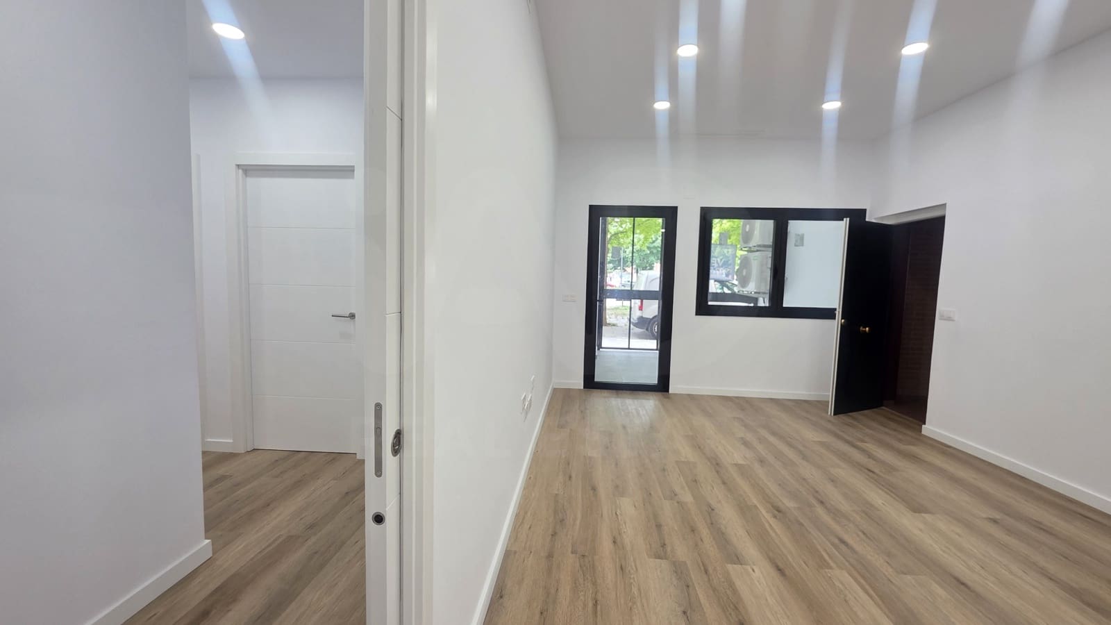 3 soveværelse Lejlighed til salg i Girona by - € 395.000 (Ref: 10026675)