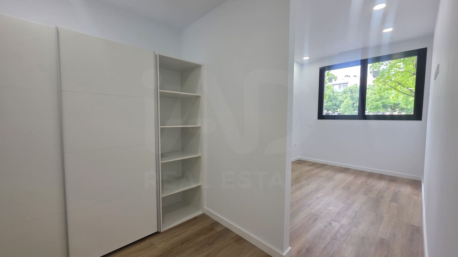 3 soveværelse Lejlighed til salg i Girona by - € 395.000 (Ref: 10026675)