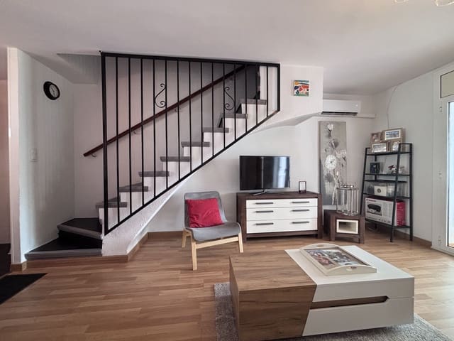 2 quarto Moradia em Banda para venda em Roses com garagem - 272 000 € (Ref: 10026676)