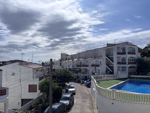 2 quarto Moradia em Banda para venda em Roses com garagem - 272 000 € (Ref: 10026676)