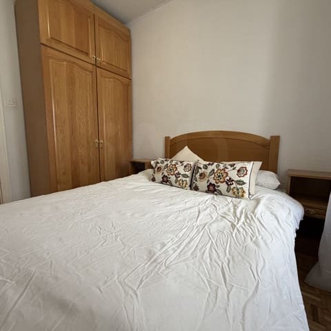 Apartamento de 3 habitaciones en Avila ciudad en alquiler - 850 € (Ref: 10026680)