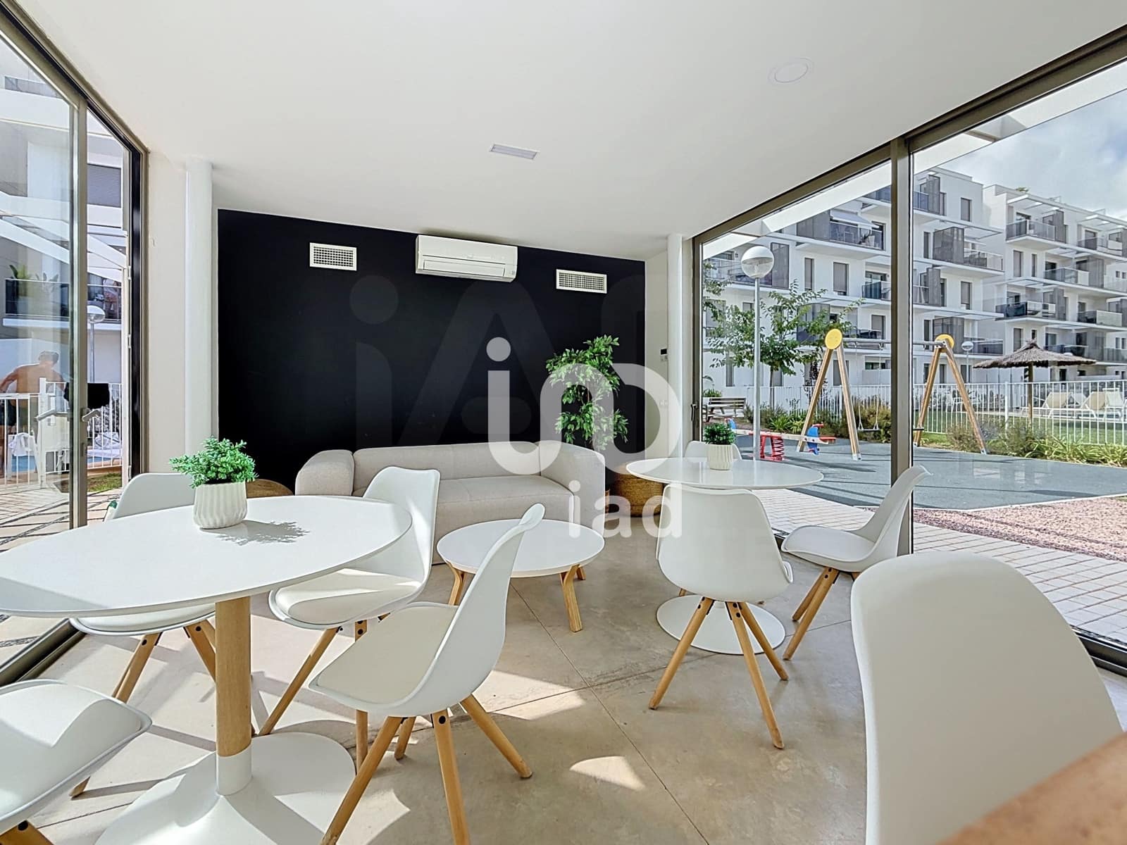 3 bedroom Penthouse for sale in Denia with pool - € 570,000 (Ref: 10026681)