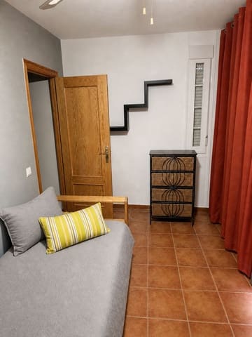 5 Zimmer Villa zu verkaufen in Cardiel de los Montes mit Pool Garage - 210.000 € (Ref: 10026682)