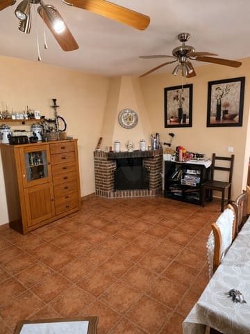5 Zimmer Villa zu verkaufen in Cardiel de los Montes mit Pool Garage - 210.000 € (Ref: 10026682)