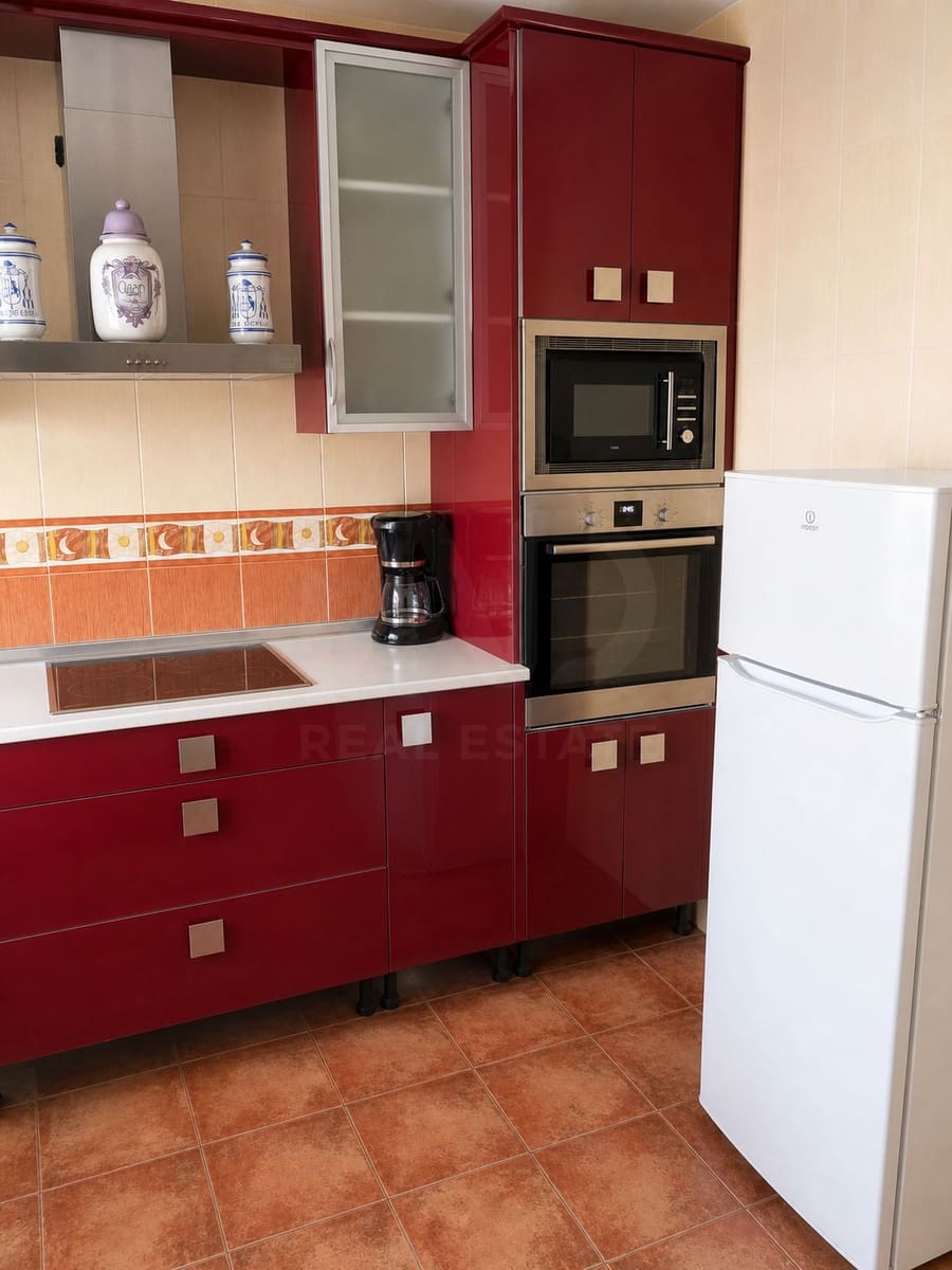 5 bedroom Villa for sale in Cardiel de los Montes with pool garage - € 210,000 (Ref: 10026682)