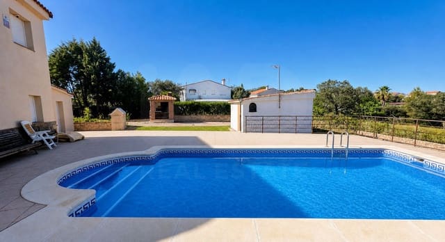 5 Zimmer Villa zu verkaufen in Cardiel de los Montes mit Pool Garage - 210.000 € (Ref: 10026682)
