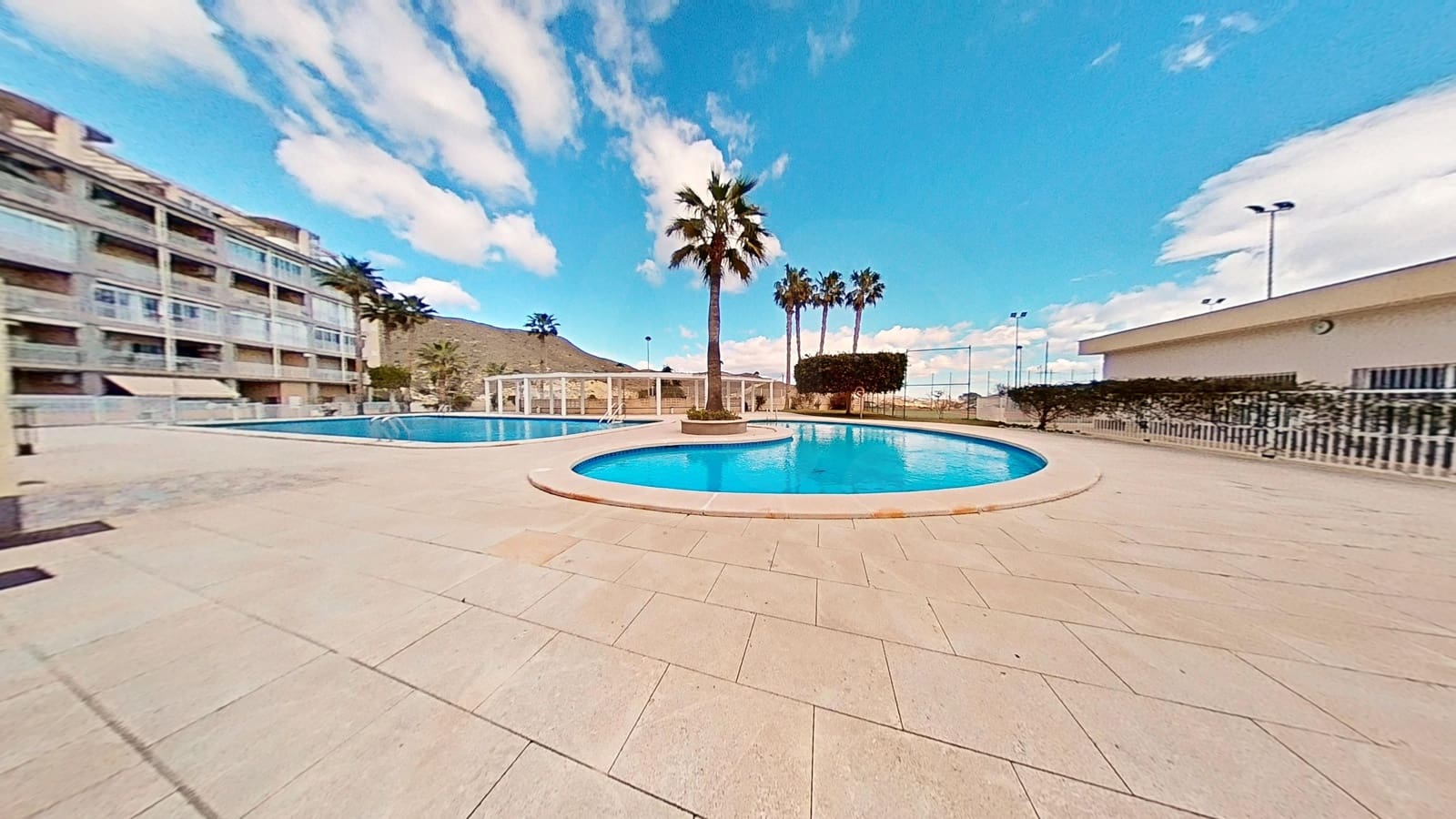 2 Zimmer Penthouse zu verkaufen in El Campello mit Pool Garage - 259.000 € (Ref: 10026683)